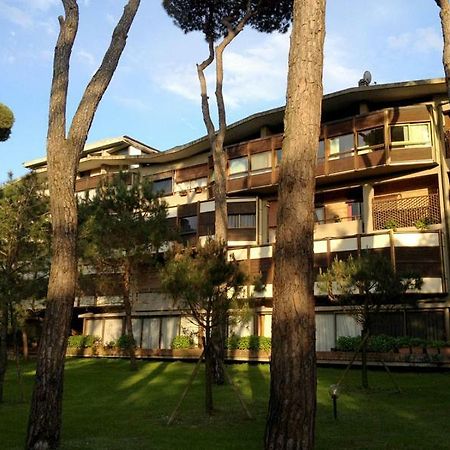 Prestigioso Appartamento Lagomare Torre del Lago Puccini Bagian luar foto